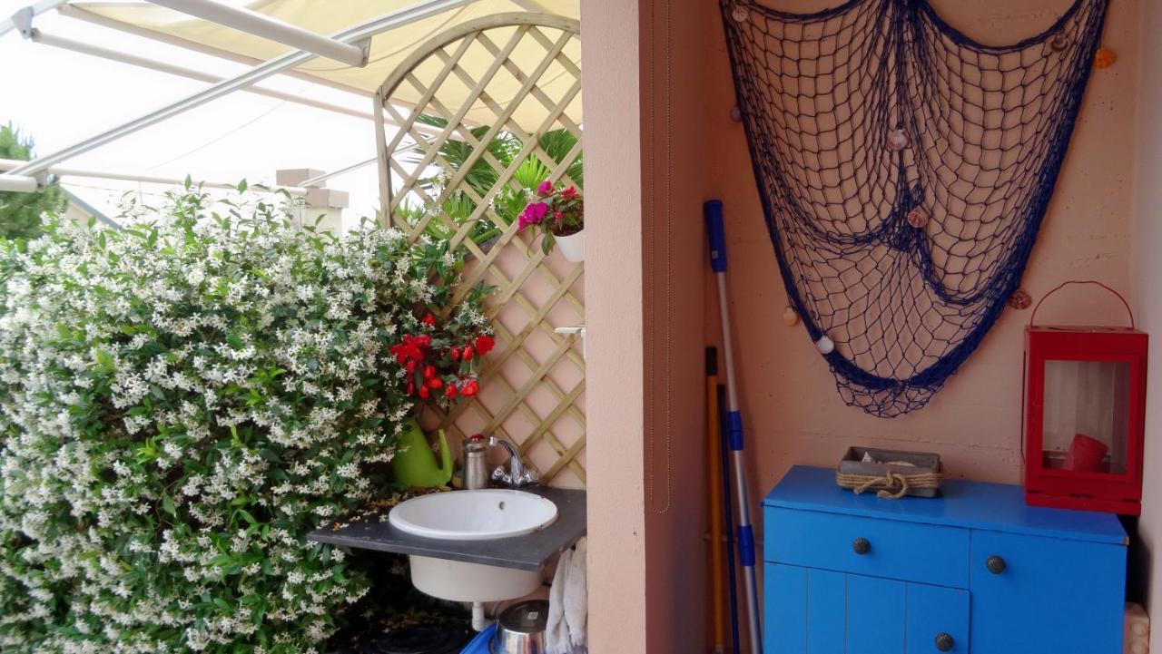 La Casa Dei Limoni Bed & Breakfast Genoa Exterior photo
